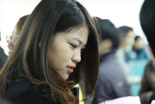 吃瓜林楠学姐视频在线观看,视频在线观看，带你领略她的魅力与智慧